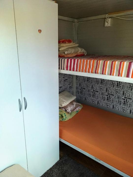 Two Rooms Cabin House بوخارست المظهر الخارجي الصورة