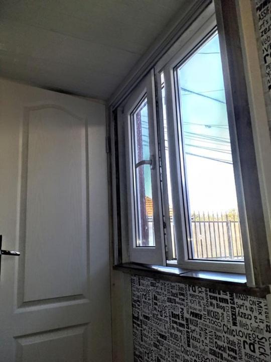 Two Rooms Cabin House بوخارست المظهر الخارجي الصورة