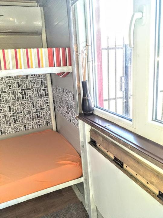 Two Rooms Cabin House بوخارست المظهر الخارجي الصورة